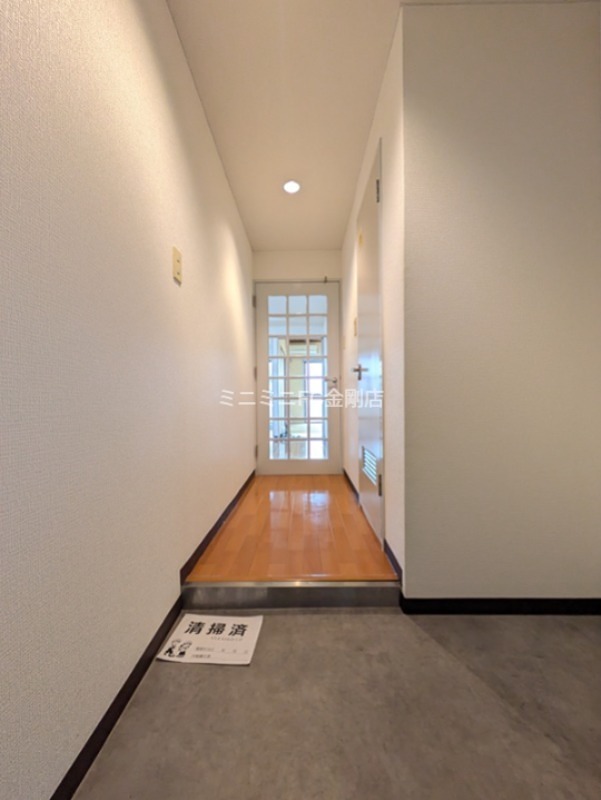 エミール・ガーデン 玄関