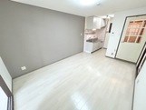 コンフォールふかいのもり リビング