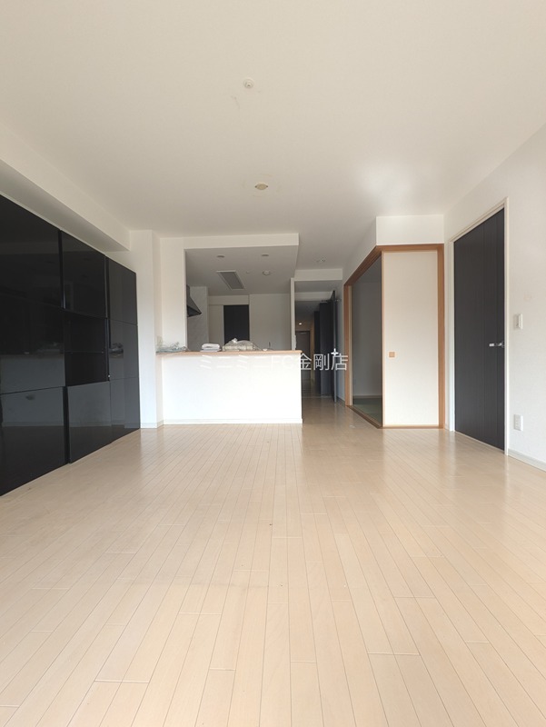 ヴューイスト泉ヶ丘 リビング