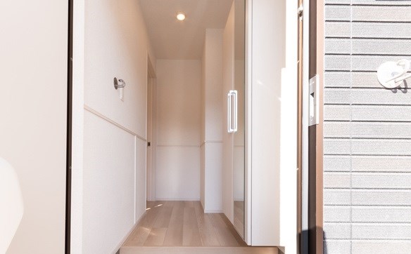 リヴィエールⅠ 玄関