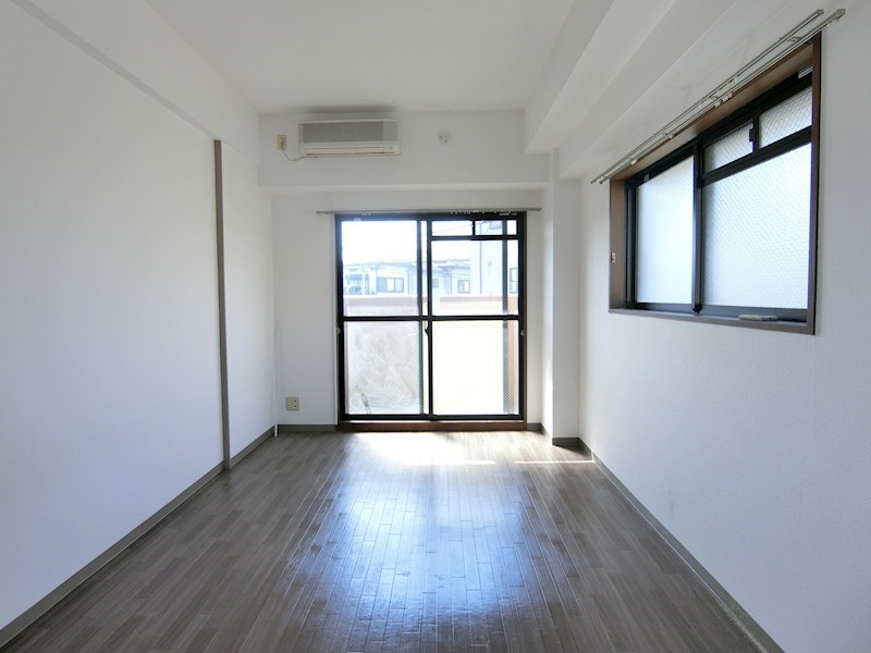 アヴァンセ21 リビング