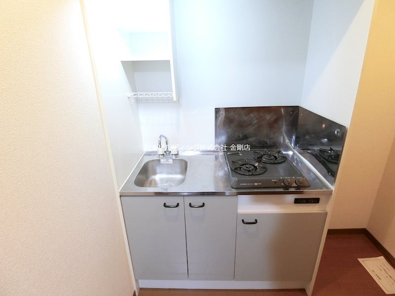 アンプルールフェールフォルス キッチン