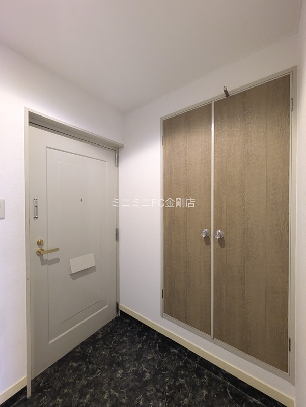 パックス楠 玄関