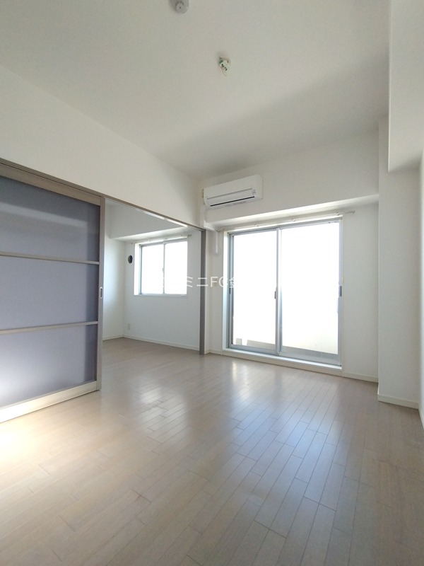 APPLAUSE リビング