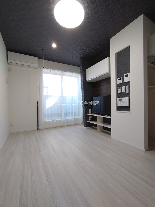 あんしん+VieM深井中町13-1014 リビング