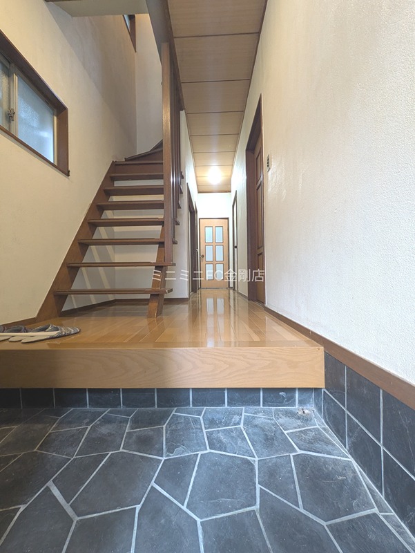 陶器北戸建 玄関