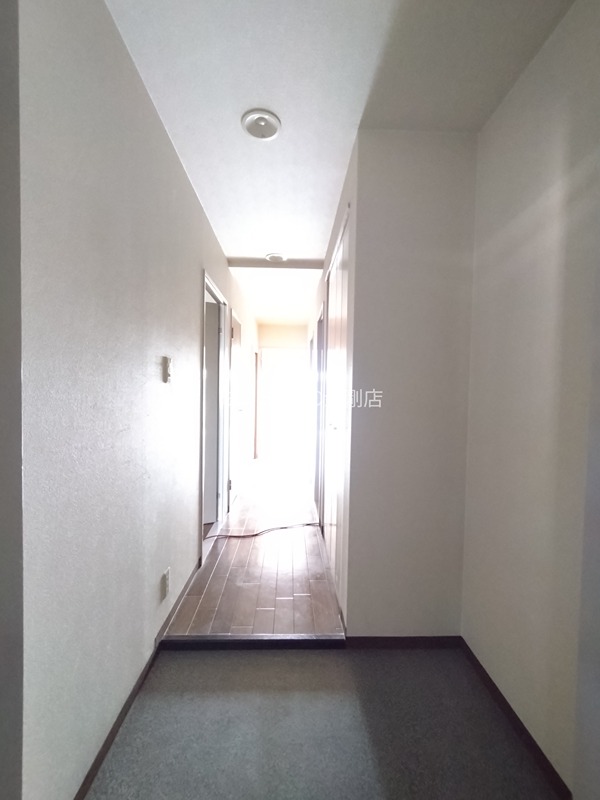 ボナージュ石橋 玄関