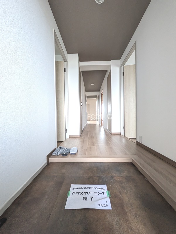 コスモ北野田  玄関