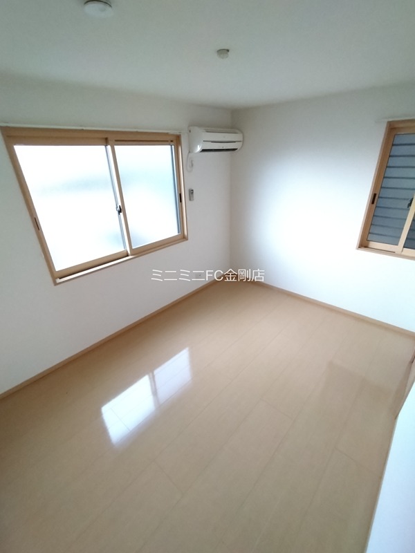 リビングタウン狭山池公園E棟  ベッドルーム