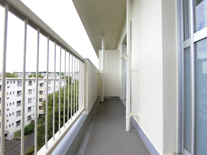 公団狭山住宅3棟 ベランダ