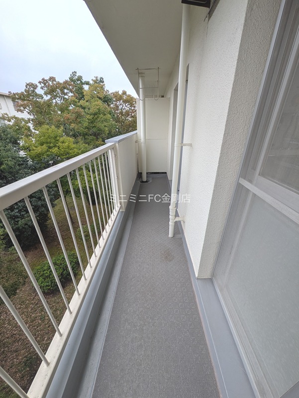 狭山住宅4号棟 ベランダ