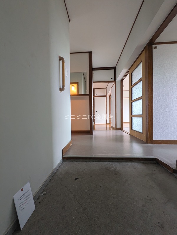 公団狭山住宅11号棟 玄関