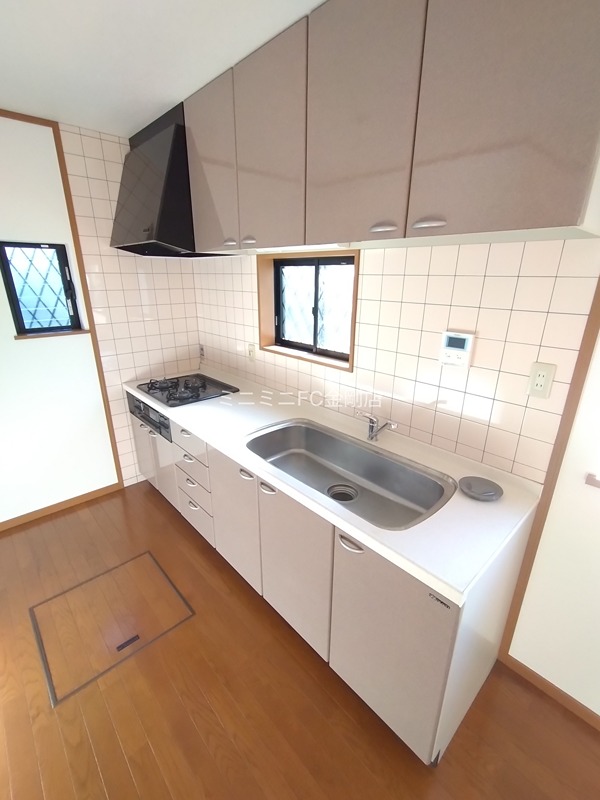 北青葉台戸建 キッチン