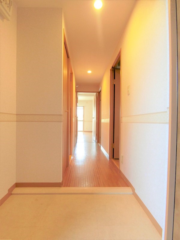 グランドゥール光明池 玄関