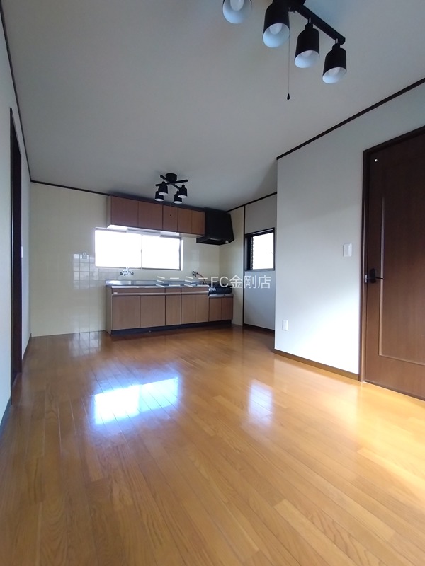 和泉市万町戸建 リビング