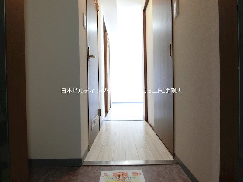 フィルハウス須賀 玄関