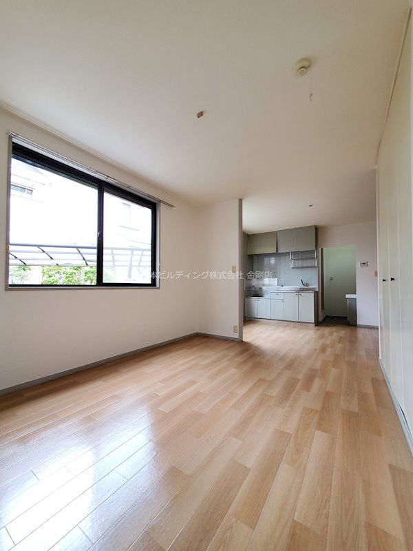 ヴィラージュ北野田 A棟  リビング