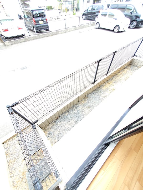 ヴィラージュ北野田 A棟  ベランダ