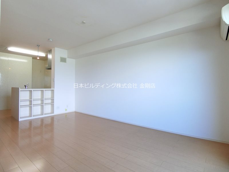 オースター2番館 リビング