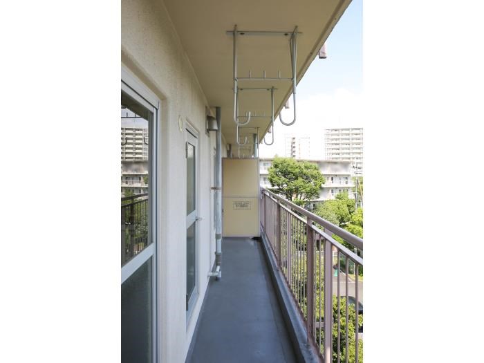 UR泉北茶山台二丁団地6棟   ベランダ