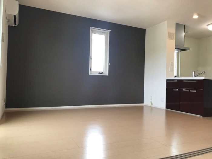 サウスメゾンジャスミン リビング