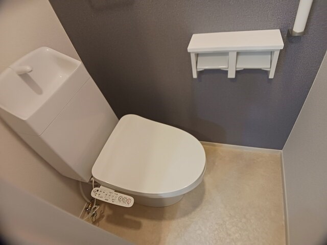 エヌ　プラス その他3