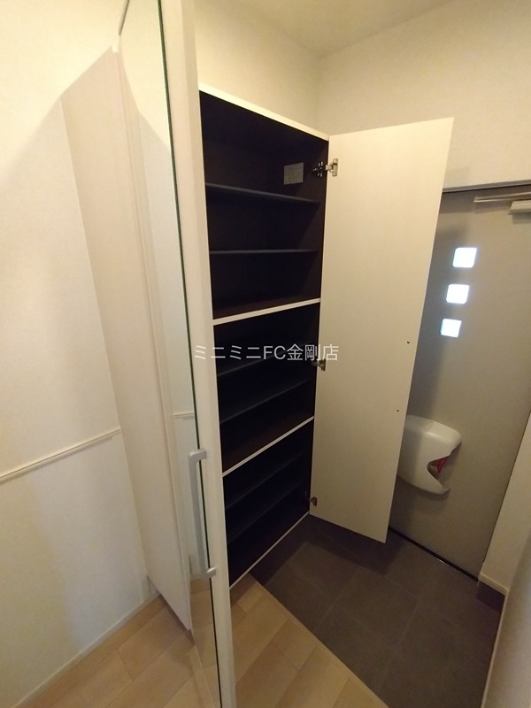 エヌ　プラス その他9