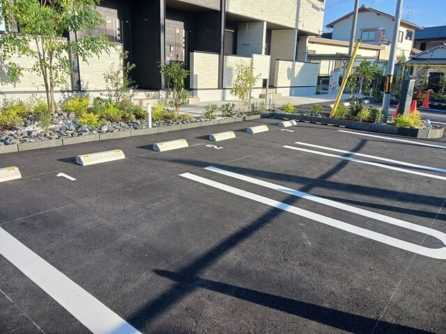 エヌ　プラス その他外観3