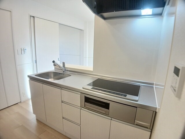 エヌ　プラス キッチン