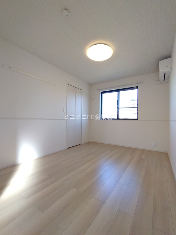 エヌ　プラス ベッドルーム