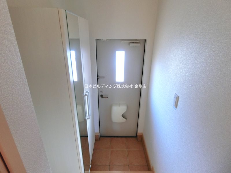 グラントゥールⅡ 玄関