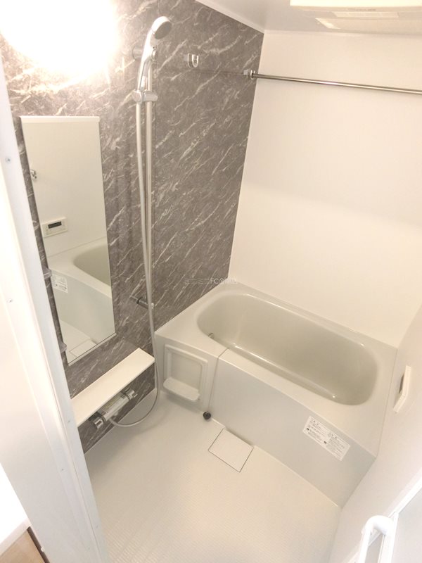 ロンガ　ヴィータ和泉Ⅱ 風呂画像