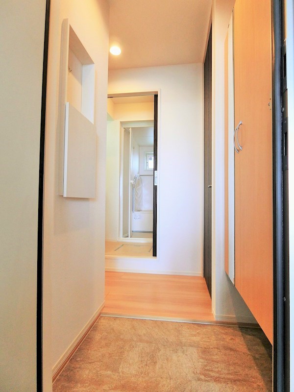 ディーモンテ深井沢町 玄関