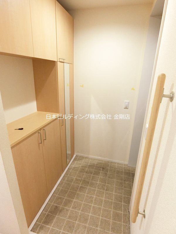 シャーメゾン　信 玄関