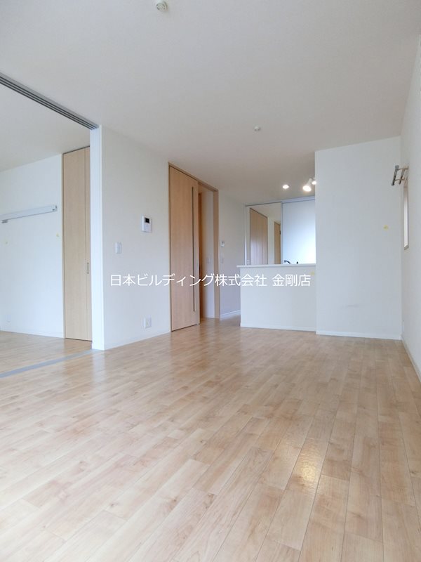 シャーメゾン　信 リビング