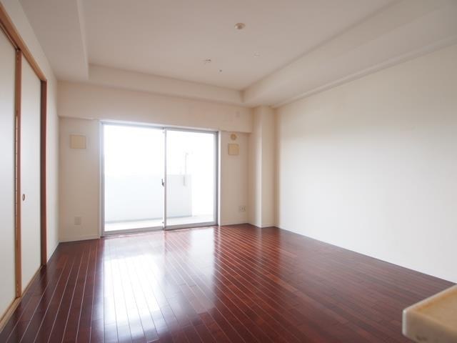 プロパレス泉ヶ丘 リビング