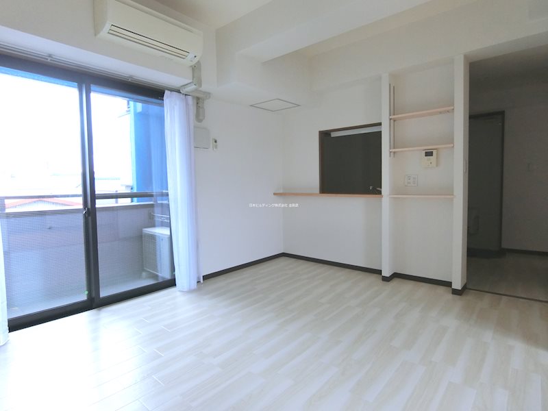 フィルハウス須賀 リビング