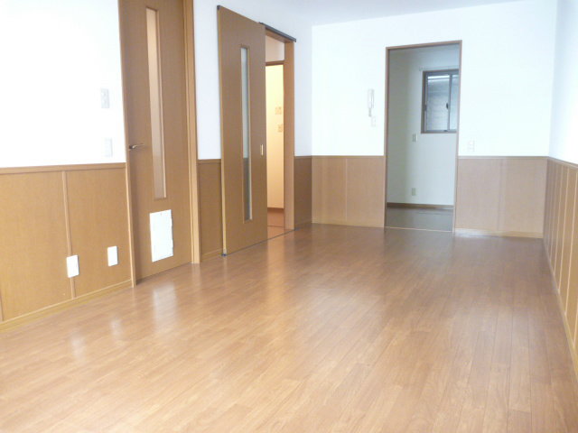 ドルフコート  リビング