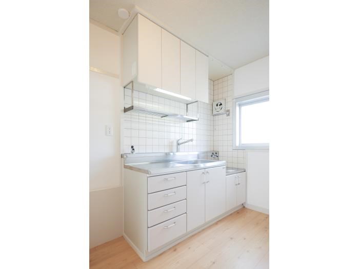 ＵＲ金剛団地　133号棟  キッチン