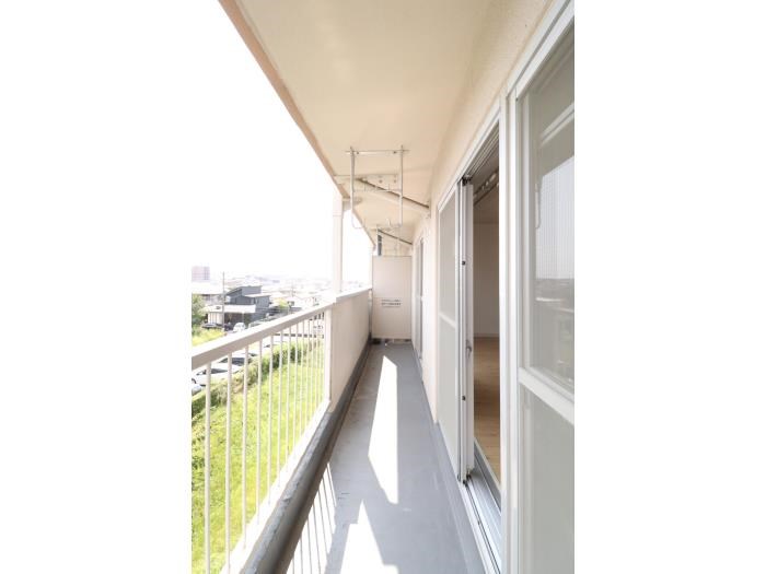 ＵＲ金剛団地　133号棟  ベランダ