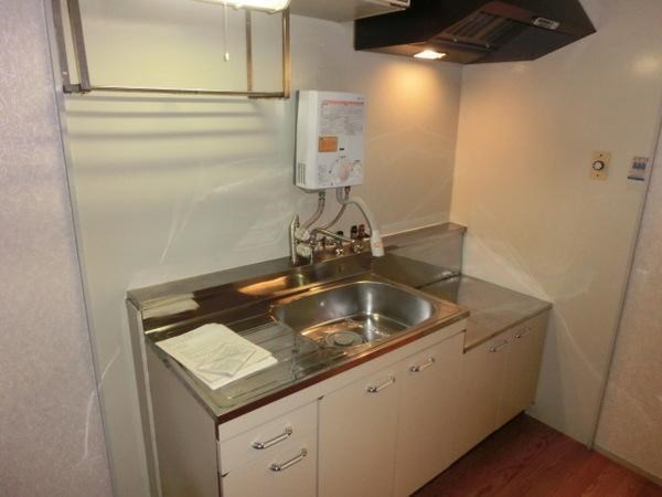 シャトード・イワネ１１号館 キッチン