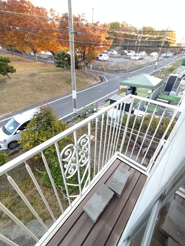 シャトード・イワネ１１号館 ベランダ