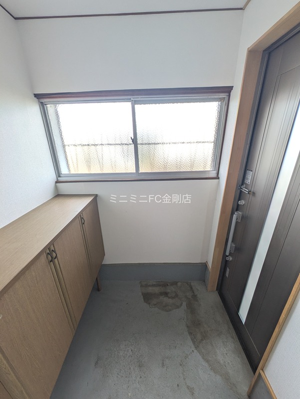 松ケ丘中町戸建 玄関