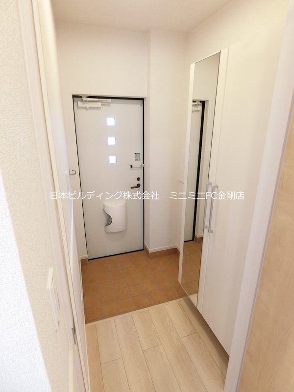 サジュールK 玄関