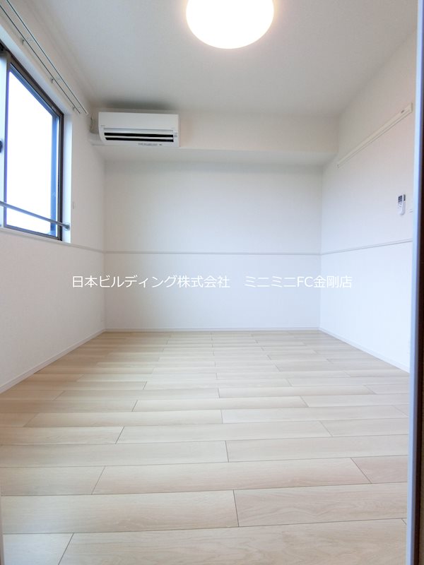 サジュールK ベッドルーム