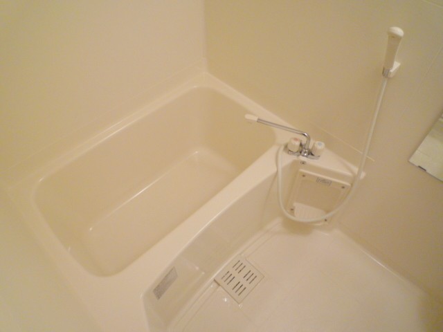 ルーチェⅢ番館 風呂画像