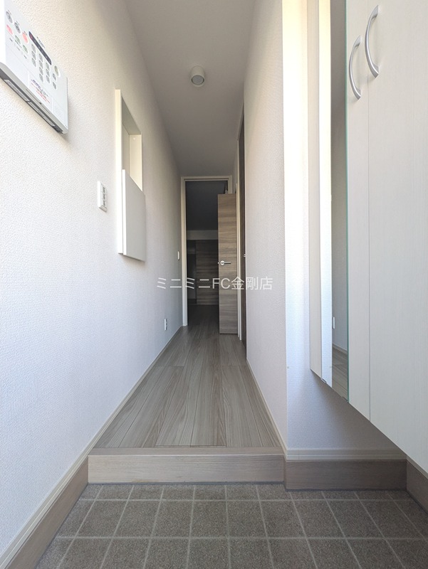 ヴィラグレイス 玄関