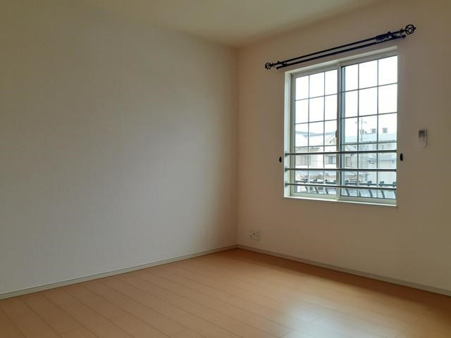 フォーリストベル　プラス ベッドルーム