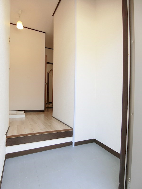 宮﨑マンション 玄関