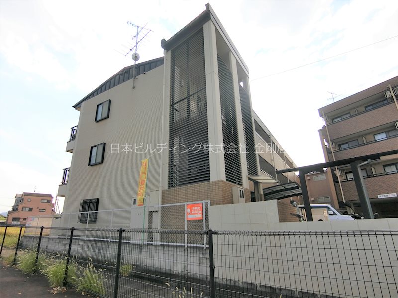 キャッスル山村 外観写真